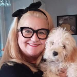 Meet your Posher, Candace